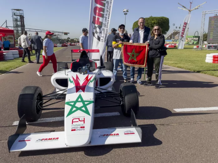 Au Cœur de la Vitesse - La Formule 4 au Maroc